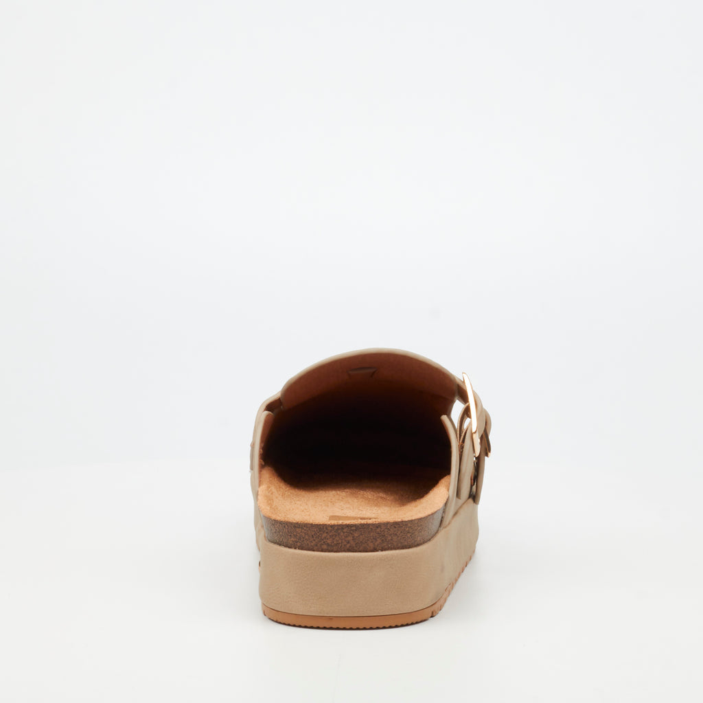 Buttefly Ladies Aruna 3 Mule