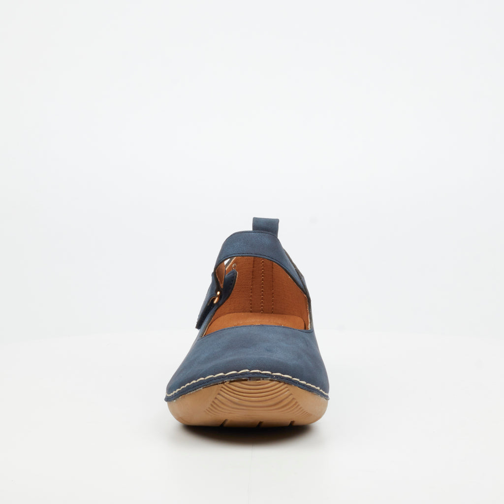 Butterfly Ladies Cindi 5 Faux Nubuck Pumps