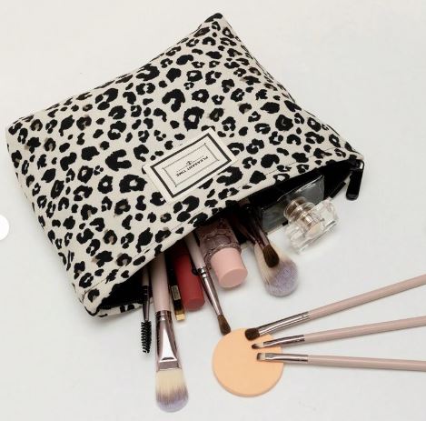 TWWC Ladies Leopard Print Makeup Bag