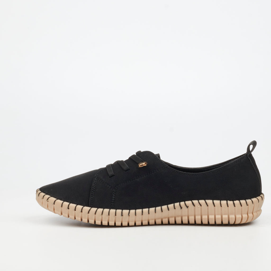 Butterfly Ladies Dayna 1 Faux Leather Shoe