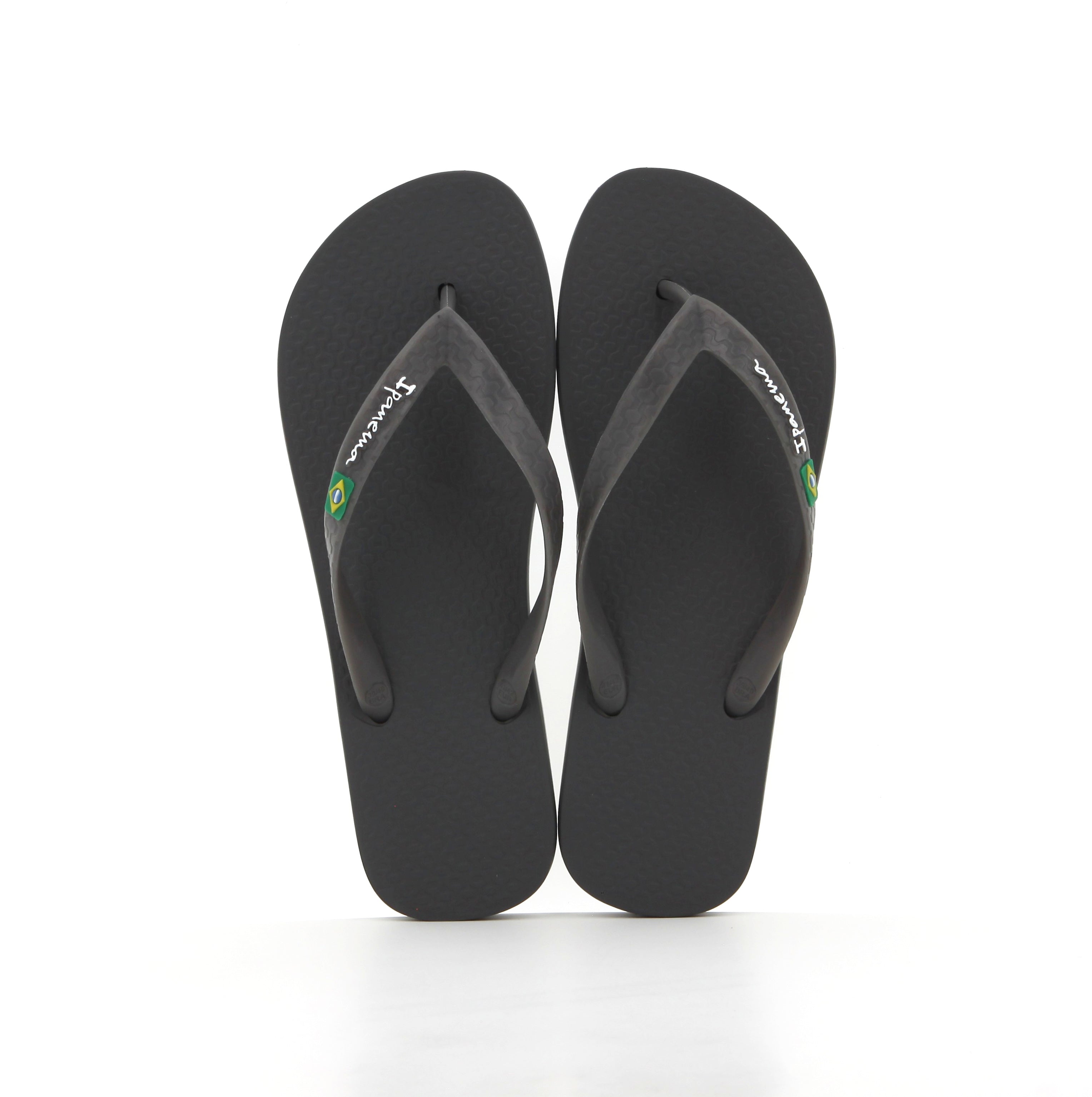 Ipanema Men's Clasica Brasil II Ad Dark Flip Flop