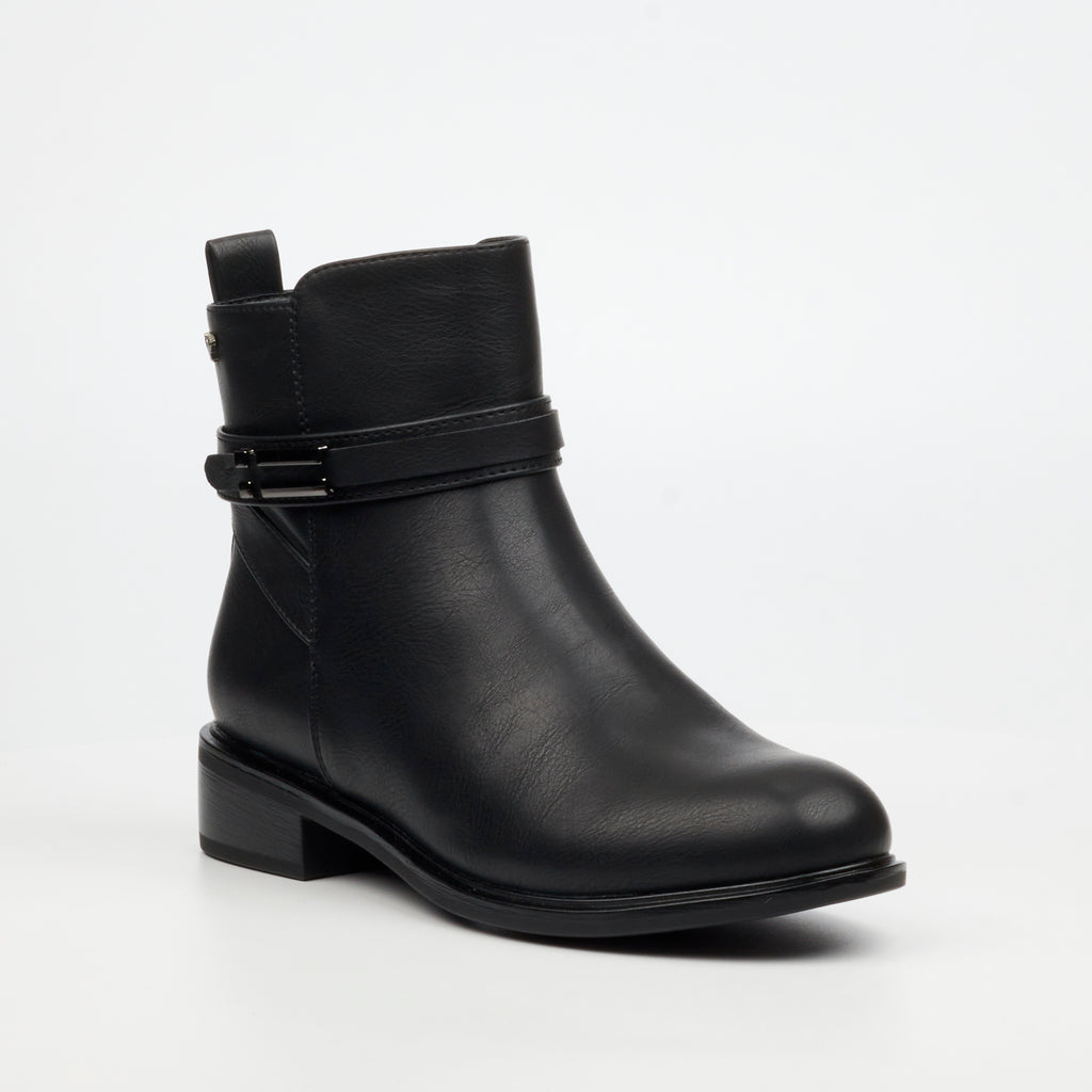 Butterfly Ladies Huda 23 Faux Leather Ankle Boot