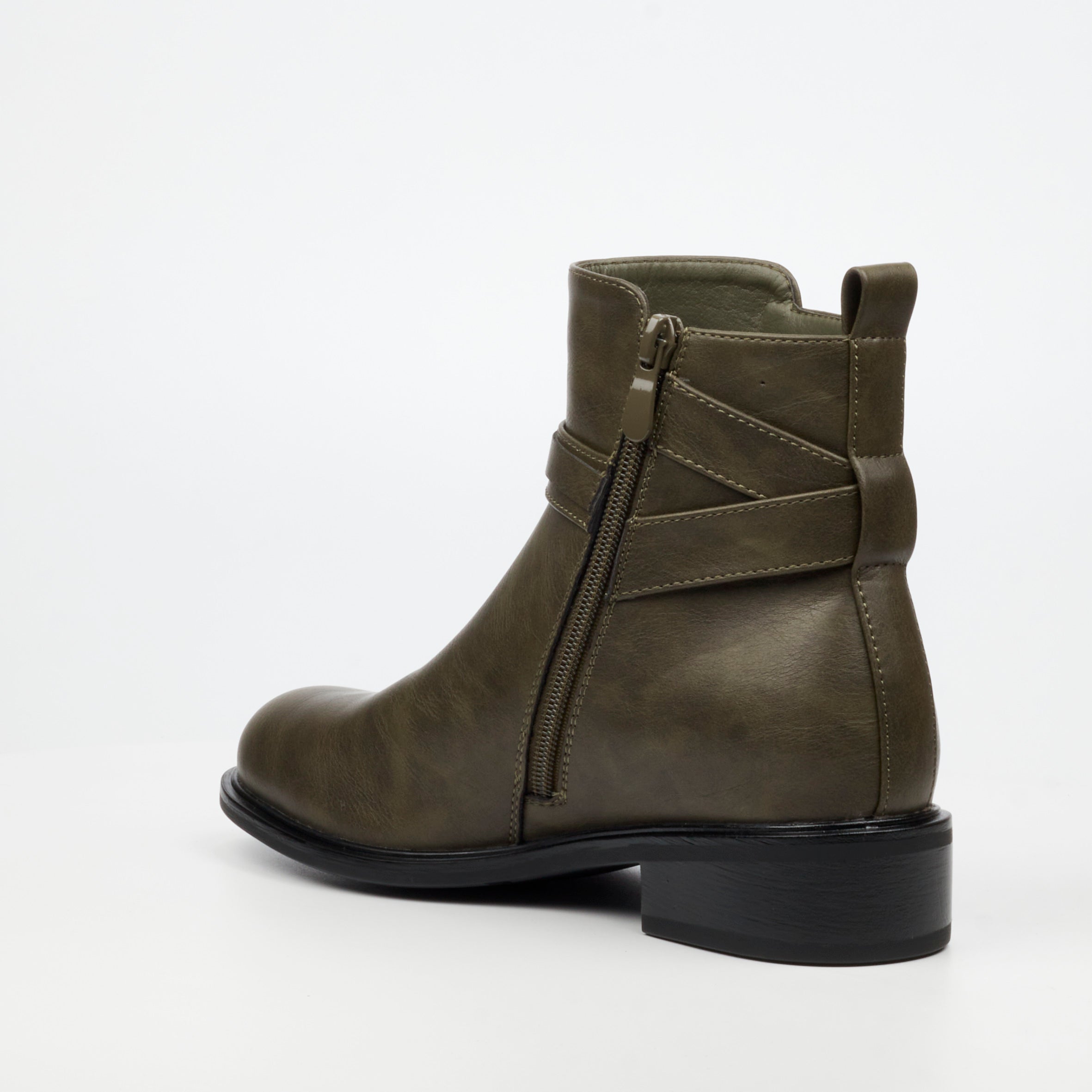 Butterfly Ladies Huda 23 Faux Leather Ankle Boot