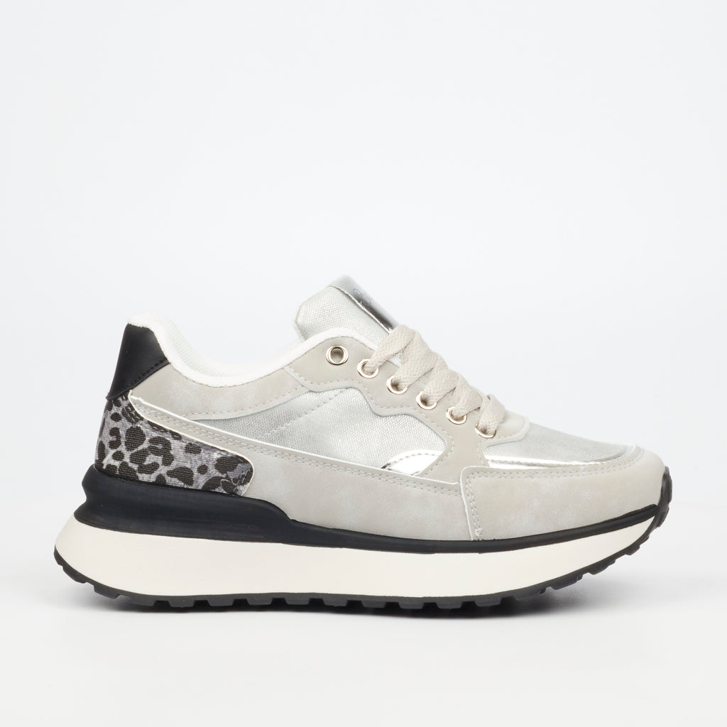 Butterfly Feet Ladies Rio 6 Faux Suede Upper Sneaker/Tekkie