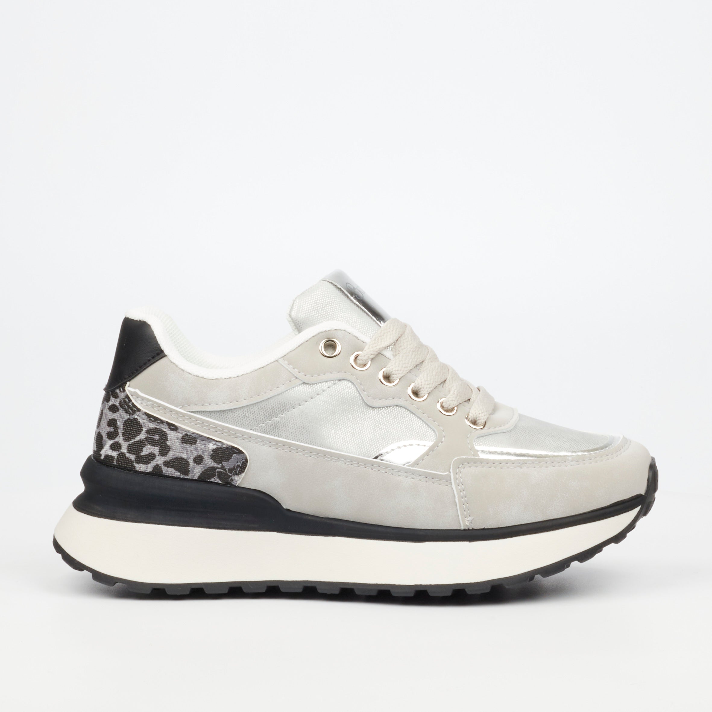 Butterfly Feet Ladies Rio 6 Faux Suede Upper Sneaker/Tekkie