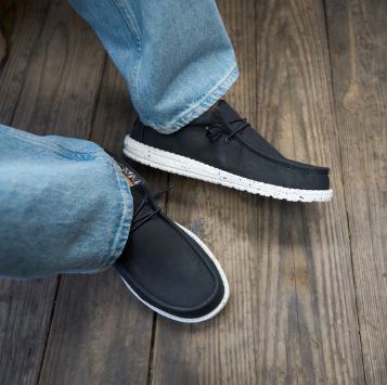 Hey Dude Wally Stretch Canvas Black/White Men Shoes