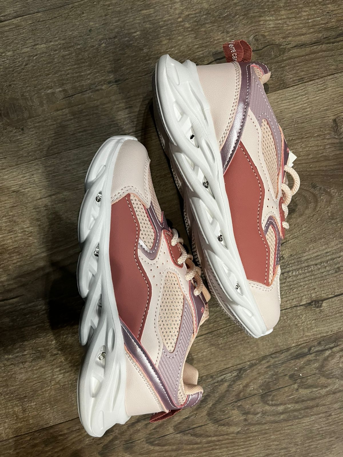 Pierre Cardin Kids Girls Poenix 2 Lace Up Sneaker