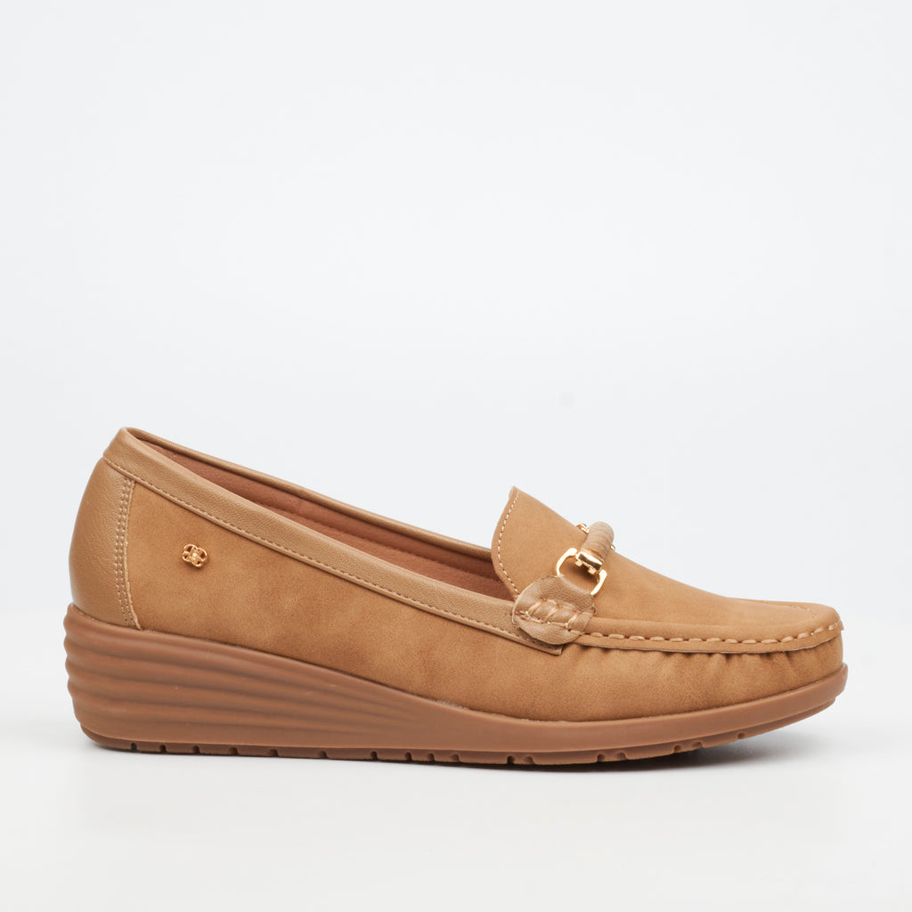 Butterfly Ladies Zeldi1 Faux Nubuck Low Wedges