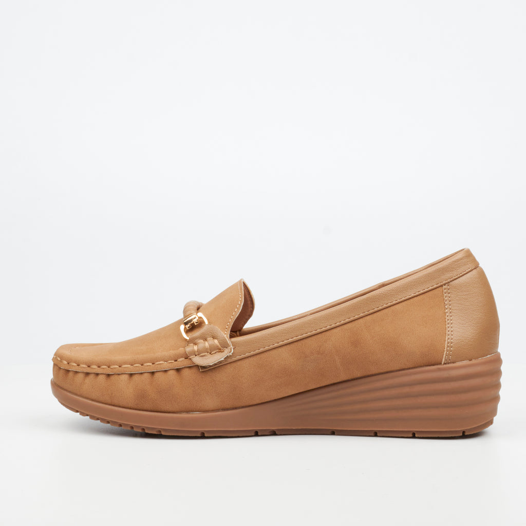Butterfly Ladies Zeldi1 Faux Nubuck Low Wedges