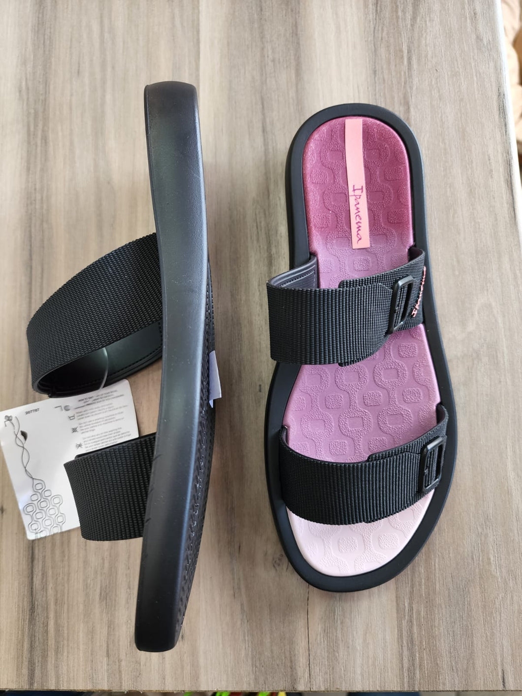 Ipanema Nuvea Slide Black Pink