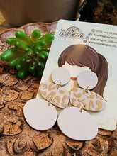 Load image into Gallery viewer, Accesories - Earings
