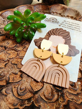 Load image into Gallery viewer, Accesories - Earings
